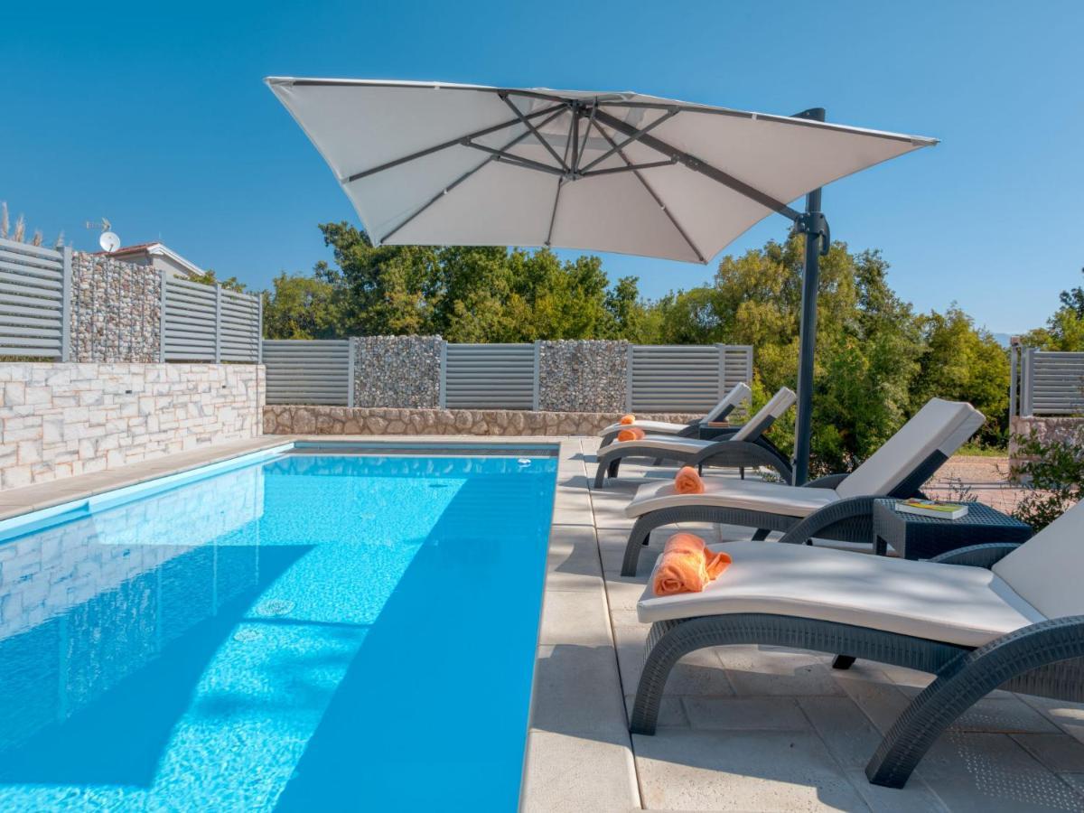 Holiday Home Lavendel - Mlk159 By Interhome Dobrinj Екстер'єр фото