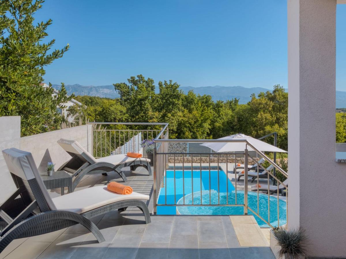 Holiday Home Lavendel - Mlk159 By Interhome Dobrinj Екстер'єр фото