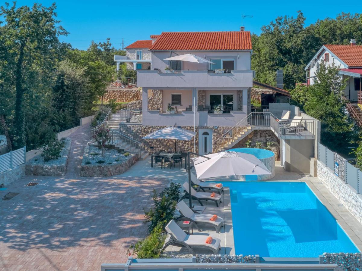 Holiday Home Lavendel - Mlk159 By Interhome Dobrinj Екстер'єр фото