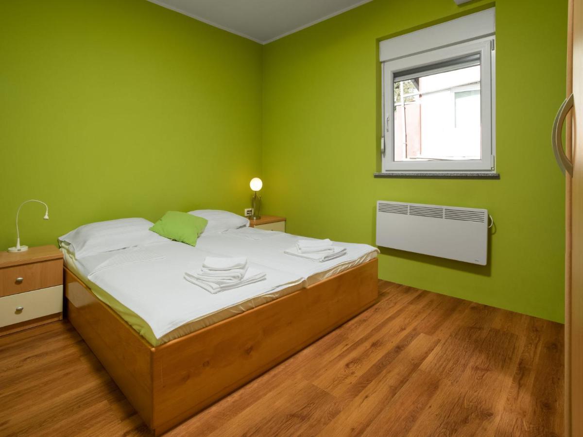 Holiday Home Lavendel - Mlk159 By Interhome Dobrinj Екстер'єр фото
