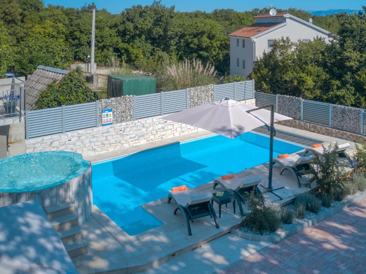 Holiday Home Lavendel - Mlk159 By Interhome Dobrinj Екстер'єр фото